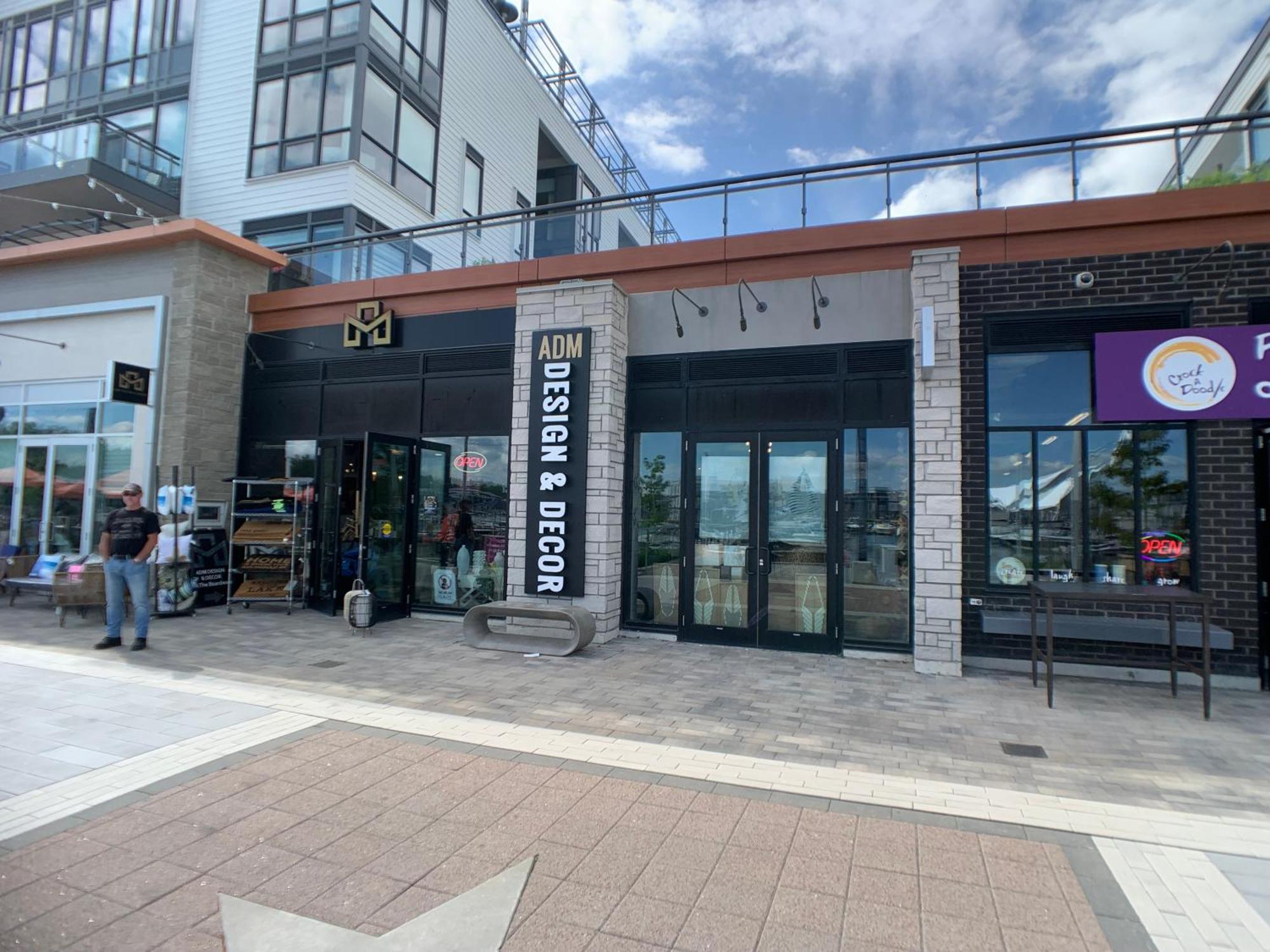 Stunning Stayz At Friday Harbour Beach Marina Resort Lake Simcoe Innisfil Экстерьер фото